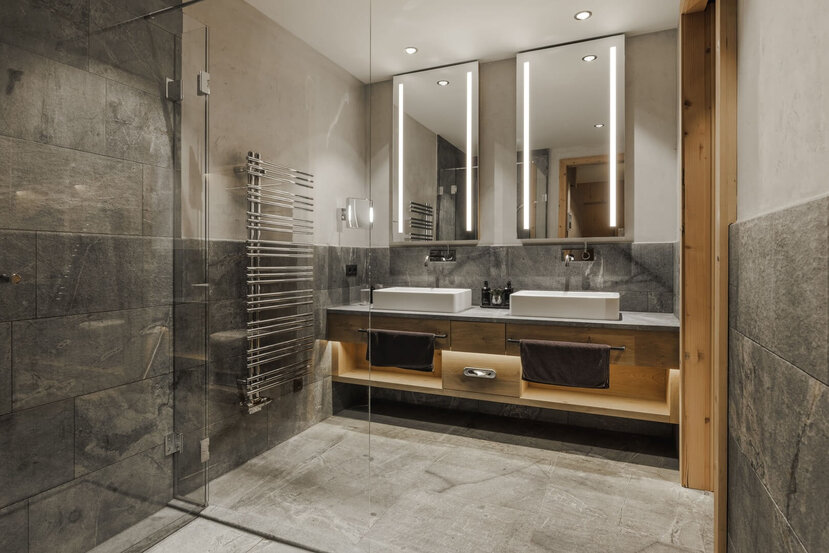 Albatros Suite-Bad-51-Sportresidenz Zillertal