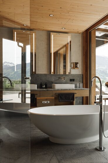 Penthouse Suite-Badewanne-26-Sportresidenz Zillertal