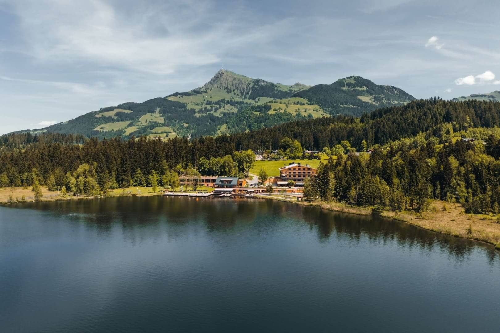 Partnerbetriebe-Alpenhotel-Drohne-6-Sportresidenz Zillertal